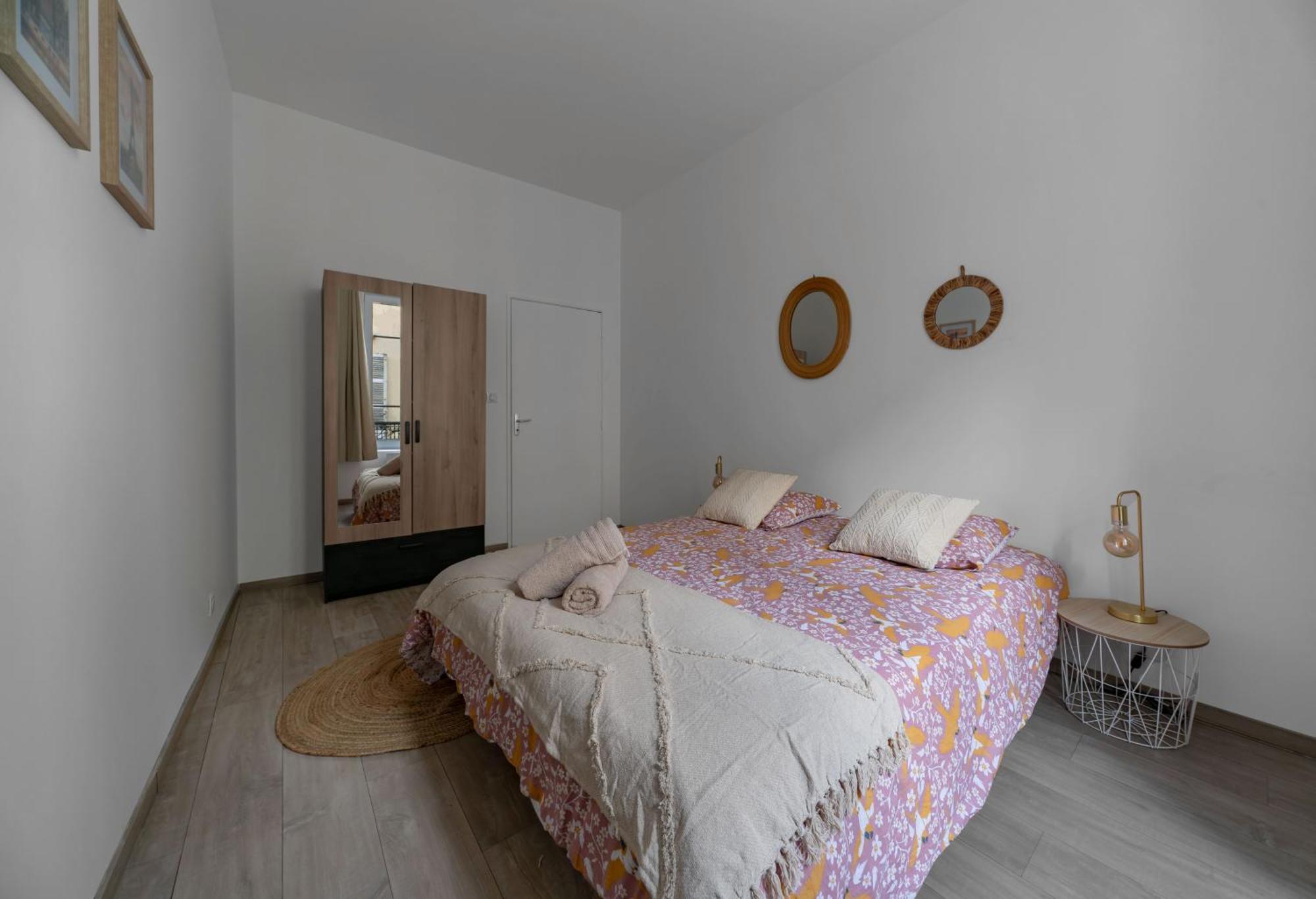 Le Ravy - Appartement Design, 2 Chambres, Centre Ville Vichy Exterior foto
